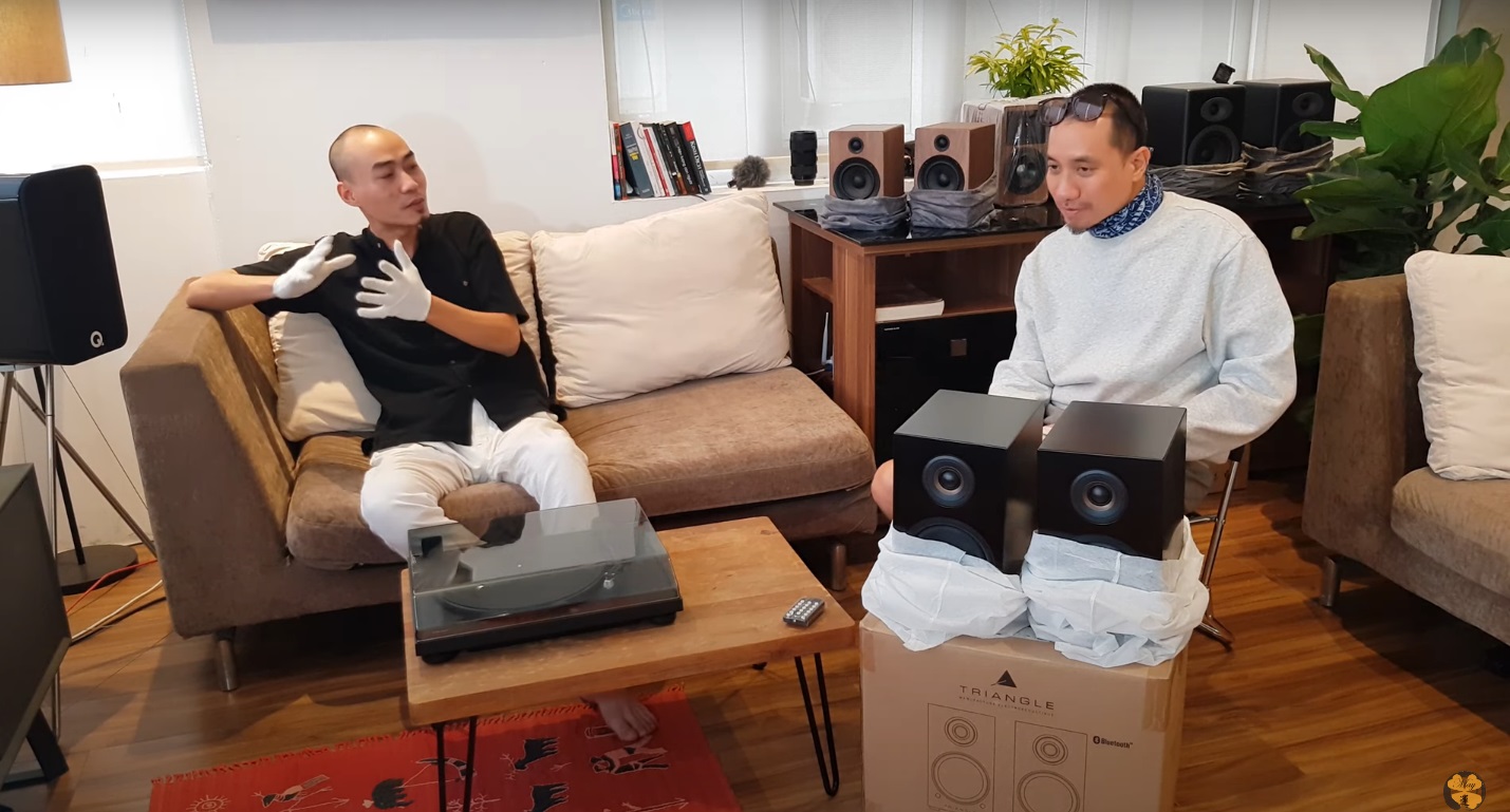 Sự kết hợp giữa mâm TEAC và loa Bluetooth