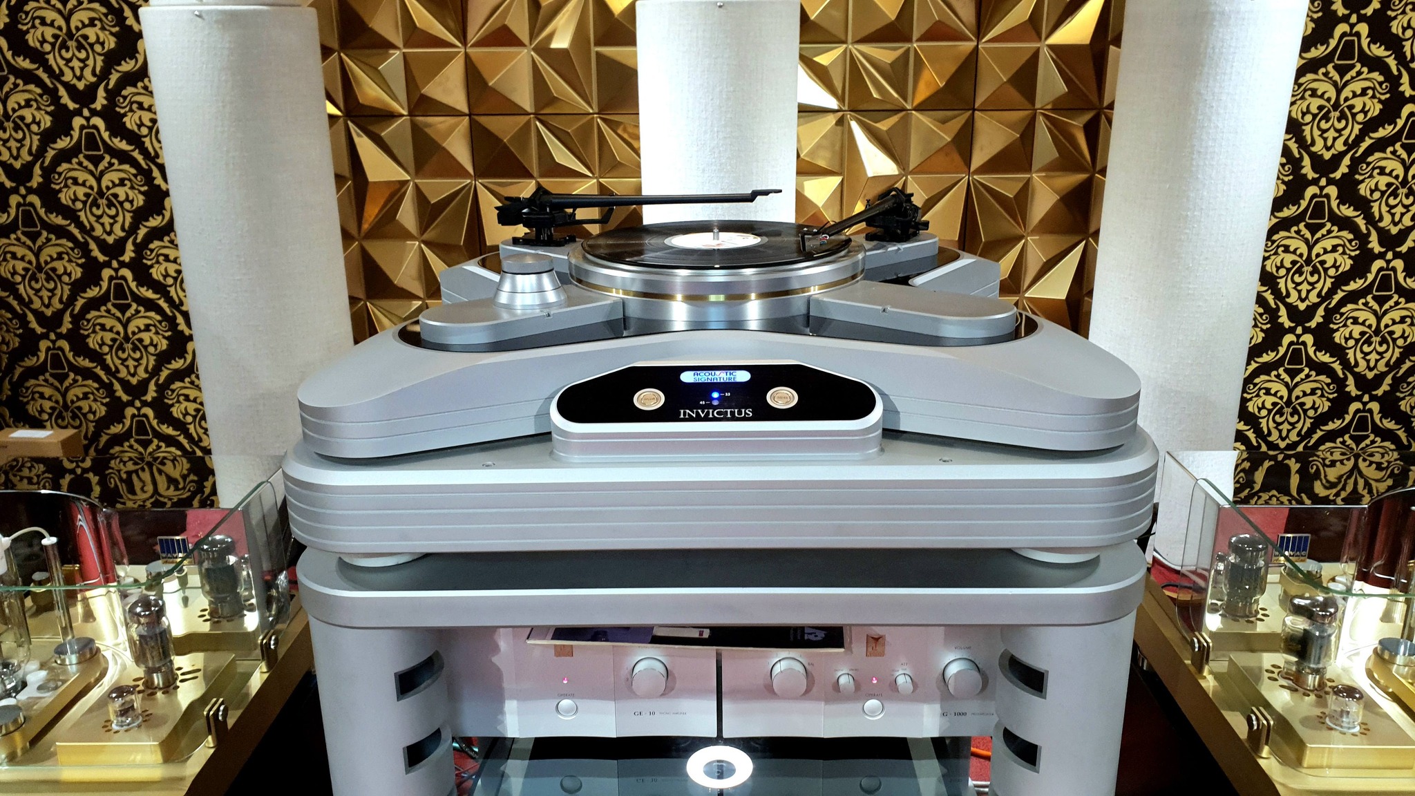 Lắp đặt kim Kondo IO-M trên mâm Acoustic Signature Invictus – trải nghiệm analog reference