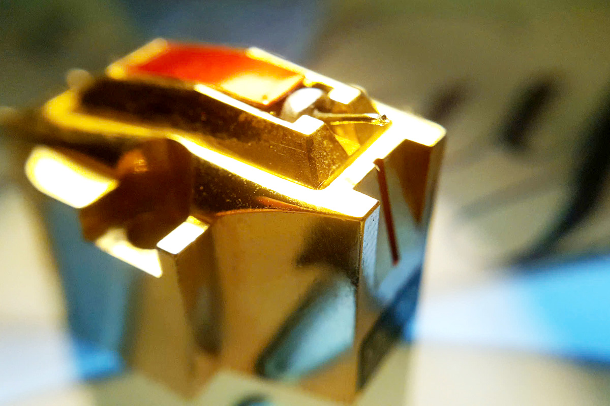 Nâng cấp Benz Micro Gold với cantilever Boron – cartridge giá phổ thông và tư duy High end