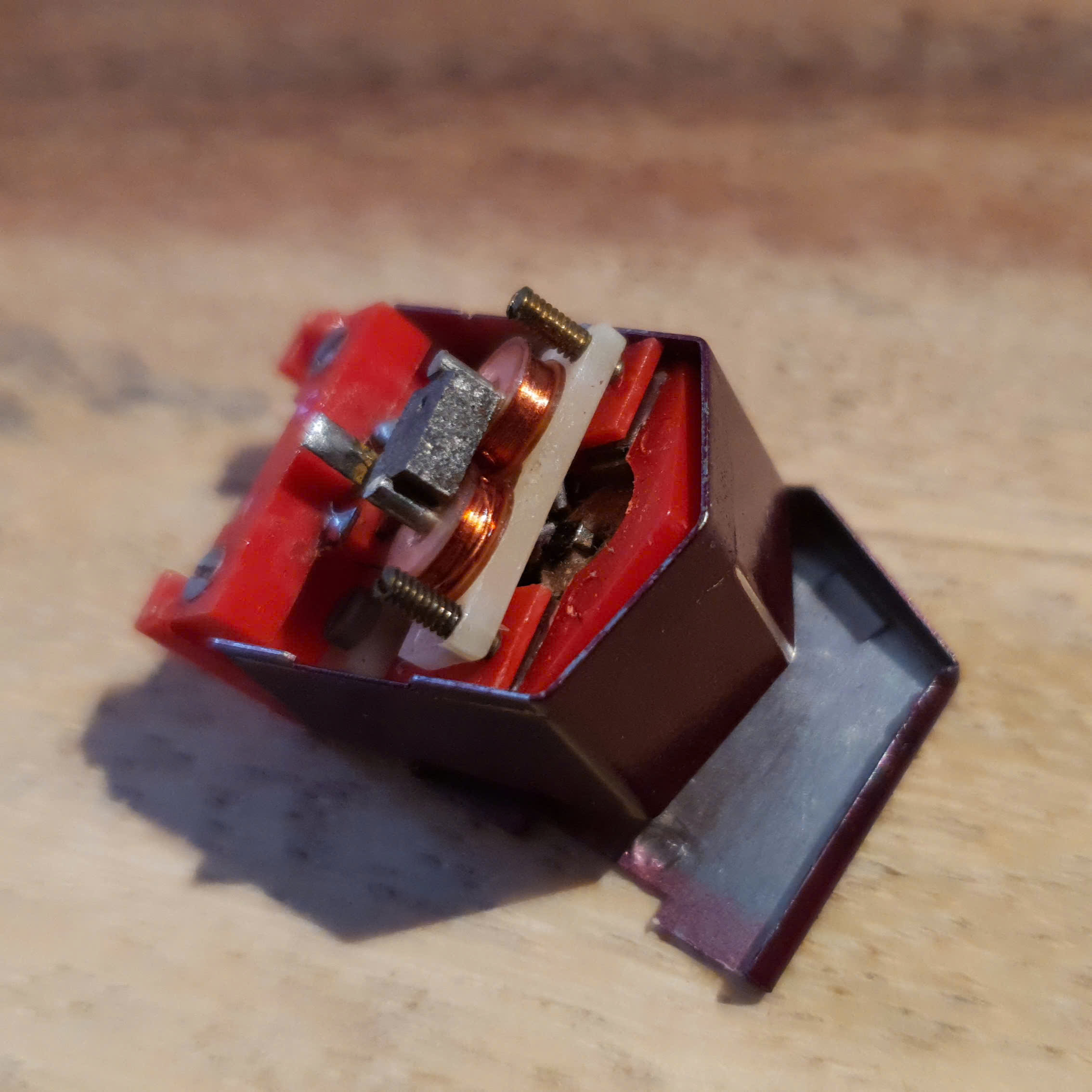Decca Tip Sensing